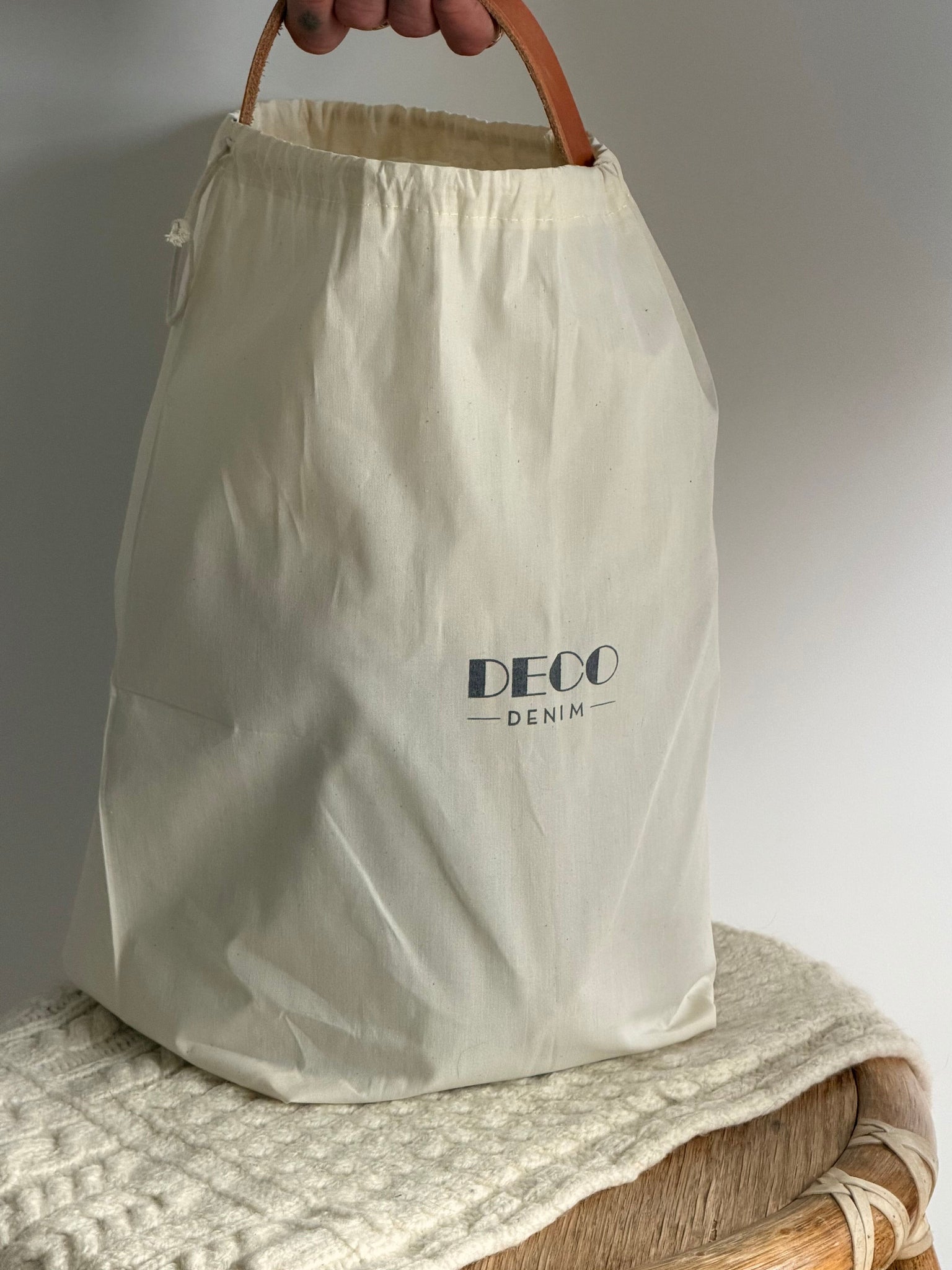 Cylinder Bucket —  Raven Black Leather x Tan Suede