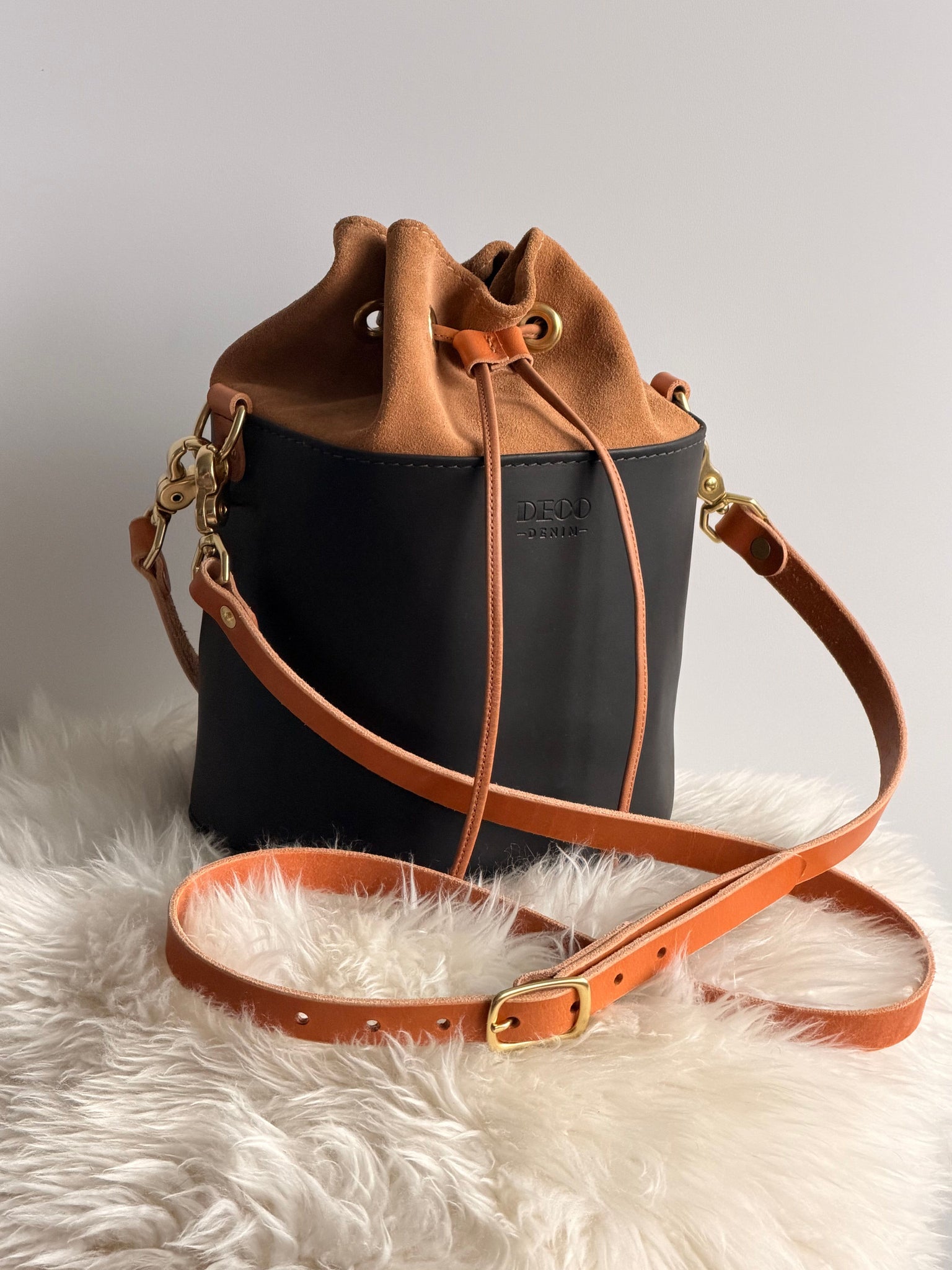 Cylinder Bucket —  Raven Black Leather x Tan Suede
